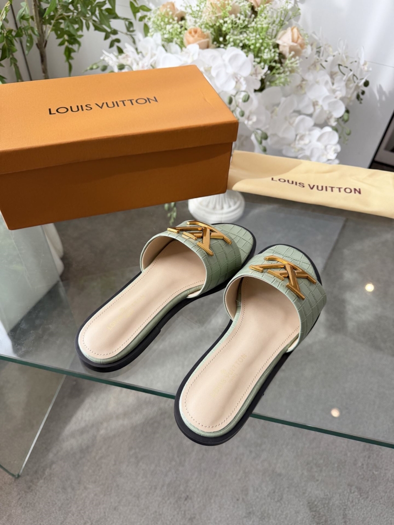 l0vis Vvtt0n slippers